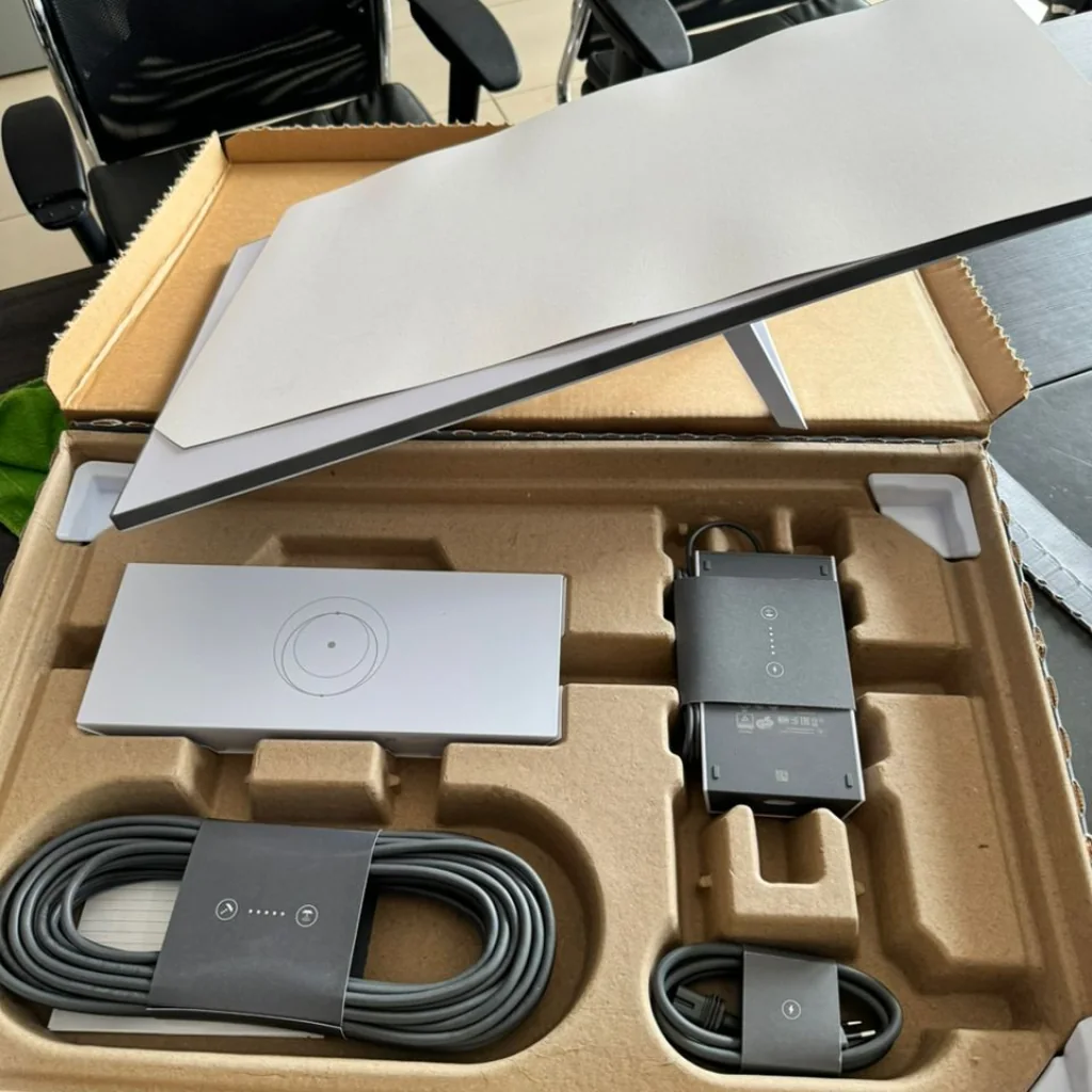 Kit de internet via satélite com antena, roteador e cabos